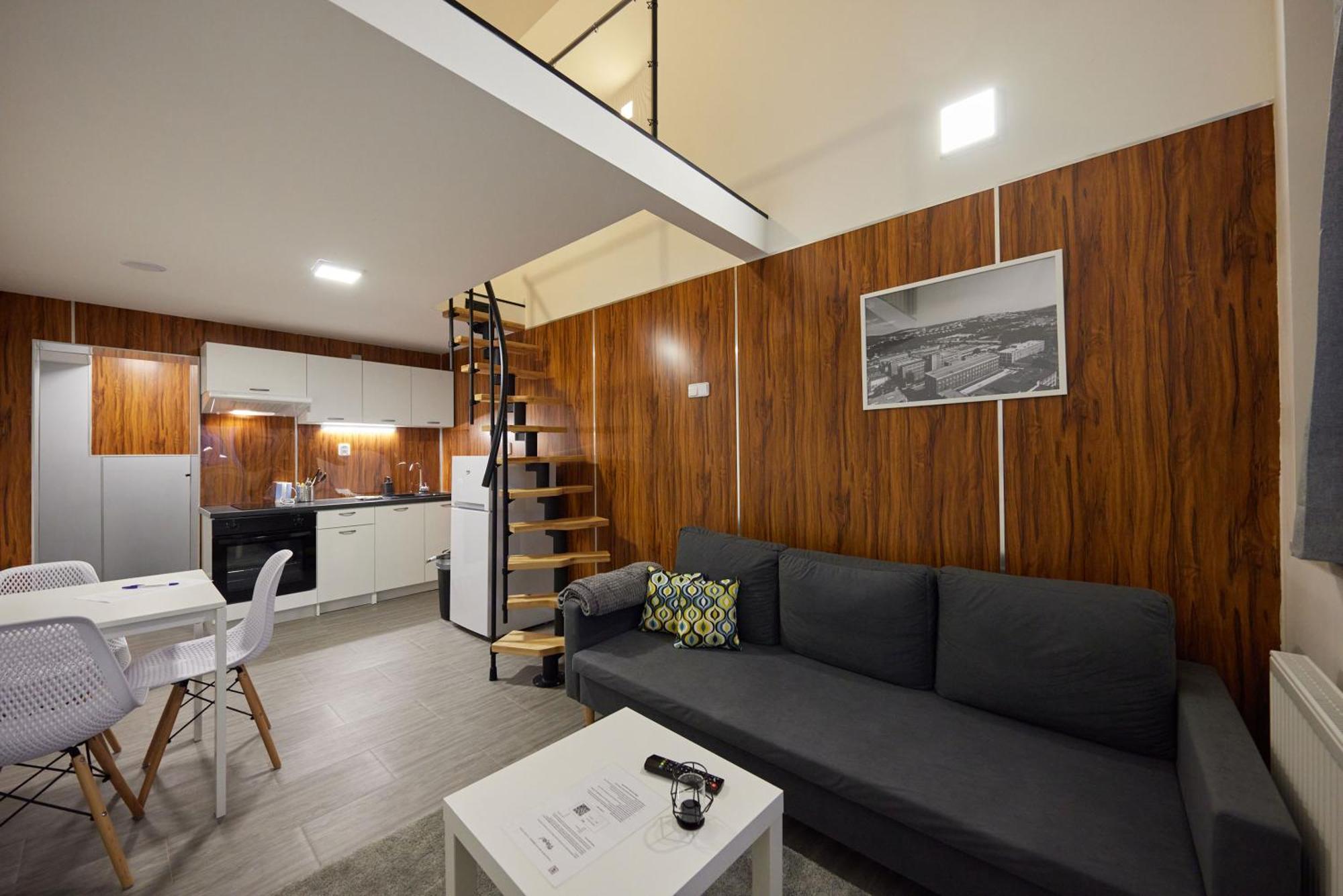 Block 96 Apartments Злин Экстерьер фото