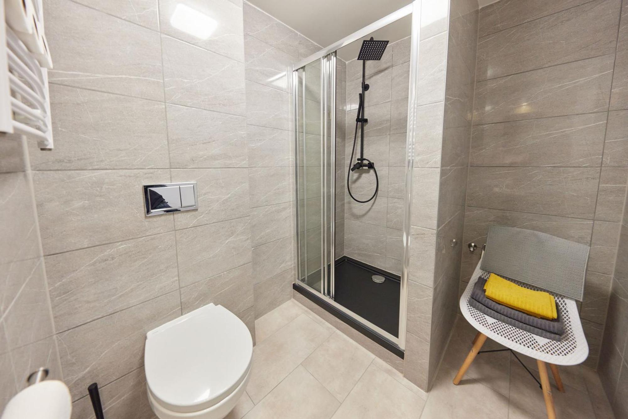 Block 96 Apartments Злин Экстерьер фото