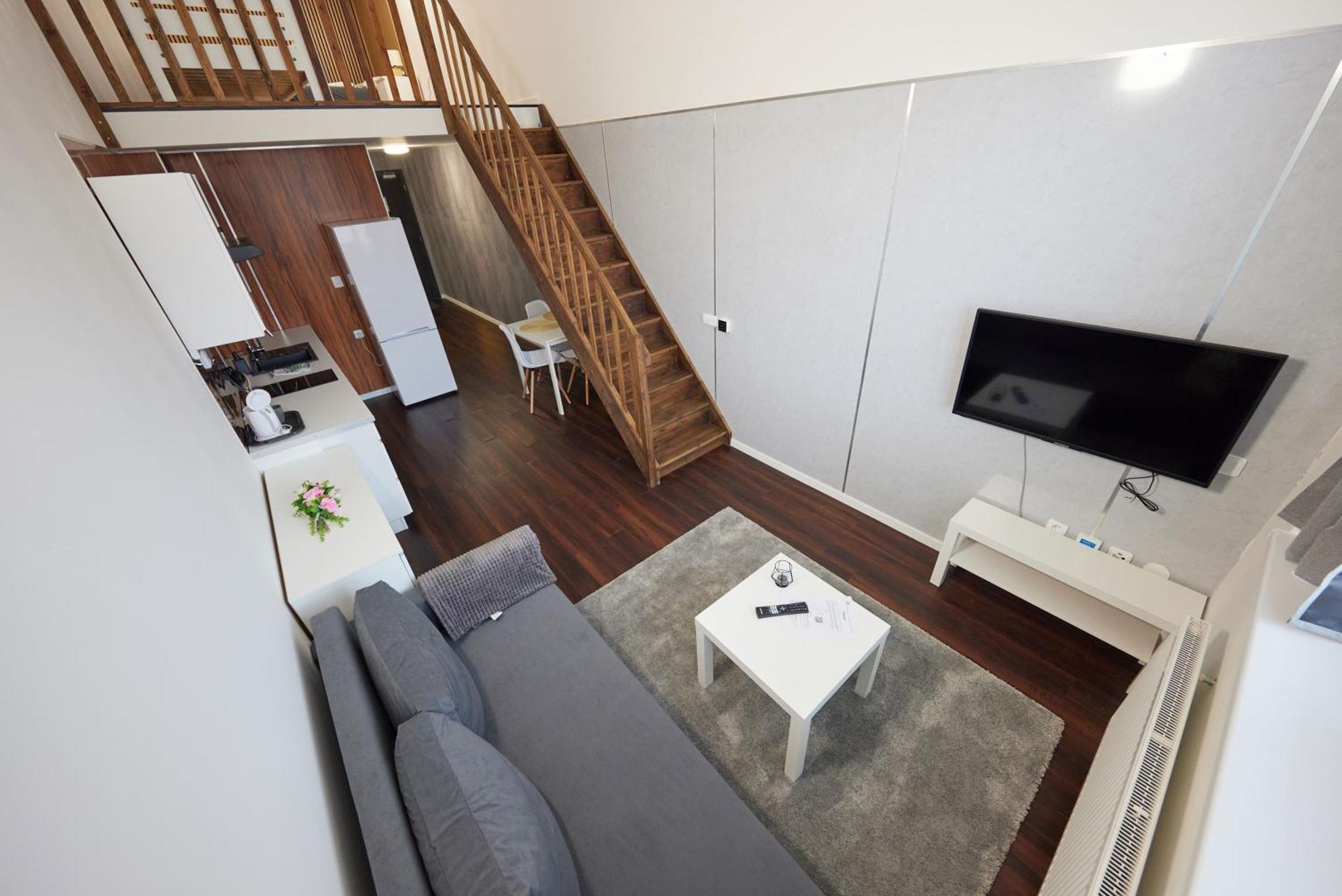 Block 96 Apartments Злин Экстерьер фото