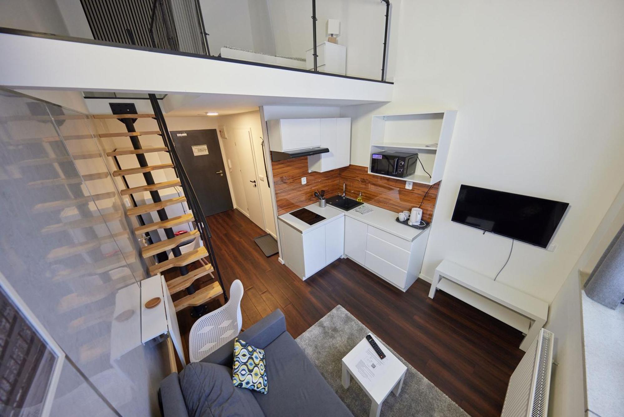 Block 96 Apartments Злин Экстерьер фото